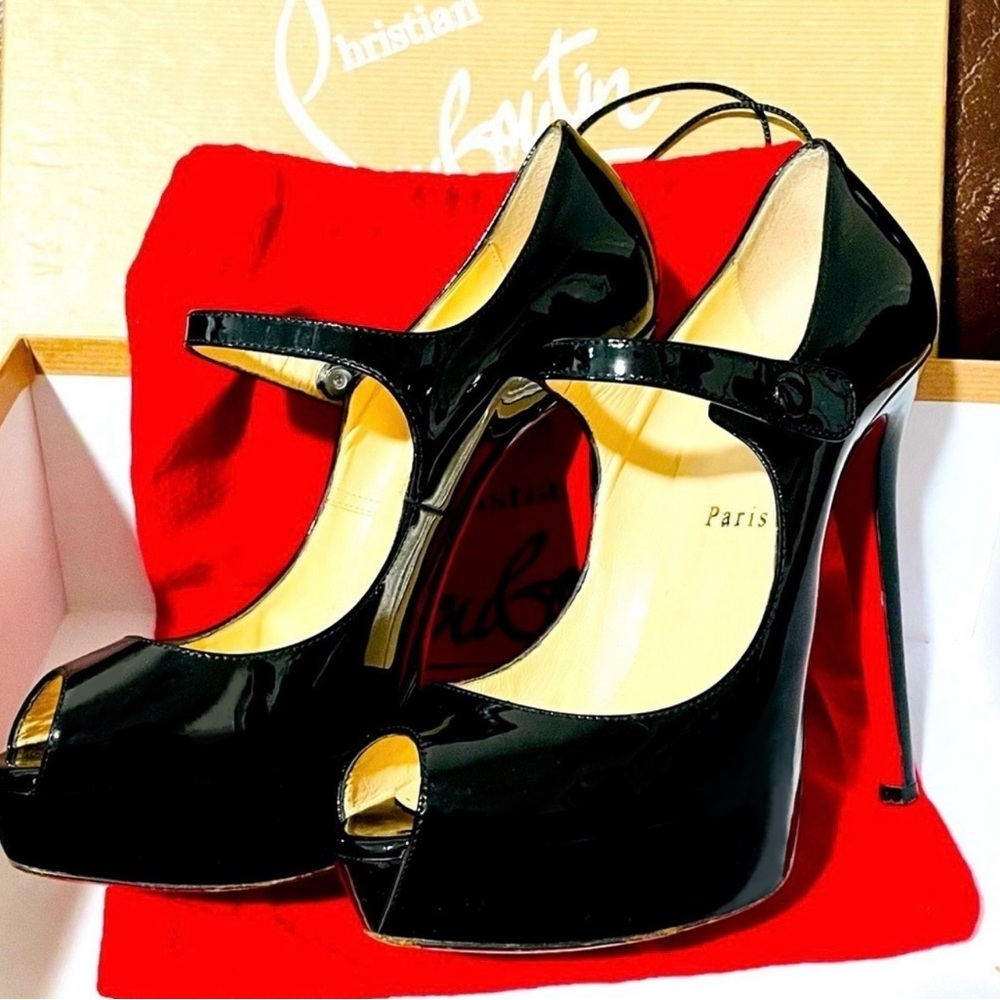 Christian Louboutin Lady Peep Maryjane twist. EU37 Ultra glossy Patent black. - Picture 4 of 10
